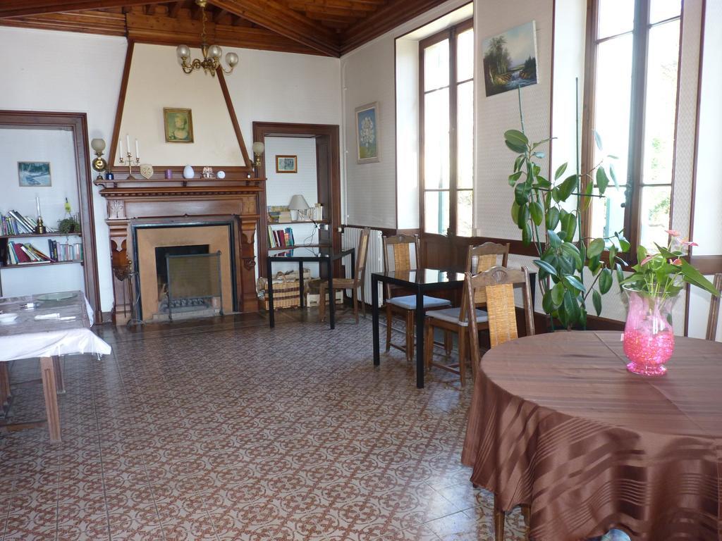 Bed and Breakfast Domaine De La Sauge Saint-Christophe  Экстерьер фото